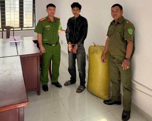  Công an xã Chư Sê đã quyết liệt trấn áp các loại tội phạm phát sinh trên địa bàn. Ảnh: Văn Cường 