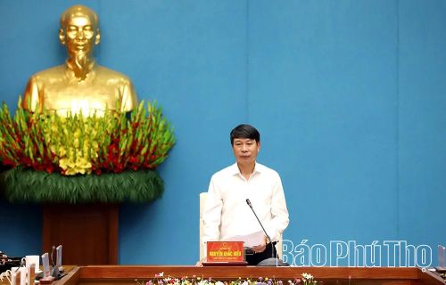 Đồng chí Phó Chủ tịch UBND tỉnh Nguyễn Khắc Hiếu phát biểu chỉ đạo tại đểm cầu tỉnh Phú Thọ.