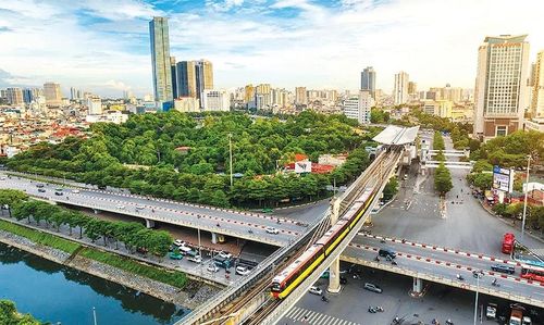 Ngày 17-3-2026, Bộ Chính trị ban hành Nghị quyết số 02-NQ/TW về xây dựng và phát triển Thủ đô Hà Nội trong kỷ nguyên mới - tiếp tục mở ra một chặng đường phát triển với tầm nhìn, tư duy và yêu cầu hoàn toàn mới. Ảnh: Phạm Hùng