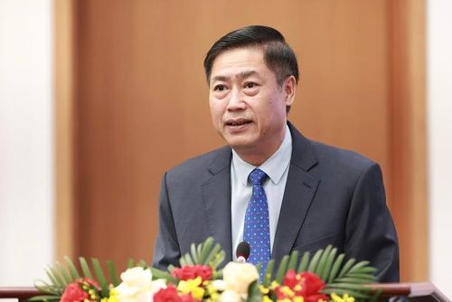 Chủ nhiệm Ủy ban Công tác đại biểu Nguyễn Hữu Đông.