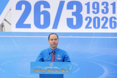 Đồng chí Nguyễn Tiến Hưng phát biểu ý kiến tại chương trình. 