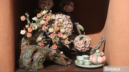 Qua bàn tay của người nghệ nhân các sản phẩm gốm không chỉ đơn thuần là vật dụng mà còn là đồ trang trí ấn tượng.