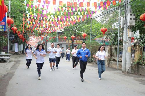Đây là hoạt động thiết thực, nâng cao tinh thần rèn luyện thể dục thể thao. Ảnh: Khắc Kiên