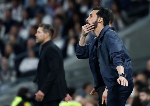 Alvaro Arbeloa đã thắng Mourinho, Pep, Simeone.