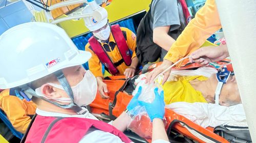 Khẩn trương sơ cứu cho bệnh nhân