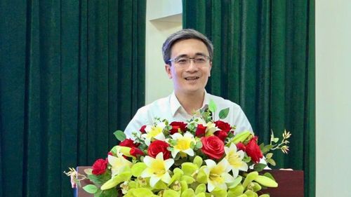 Ông Đào Phú Thùy Dương, Bí thư Đảng ủy, Chủ tịch HĐND xã Vĩnh Bảo phát biểu tại chương trình.
