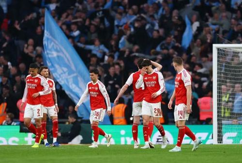 Arsenal trả giá đắt vì sai lầm cá nhân.