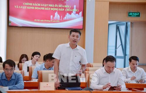 Đại diện Tổng công ty Viglacera đề nghị làm rõ hơn một số quy định để đảm bảo tính khả thi. Ảnh: CTV