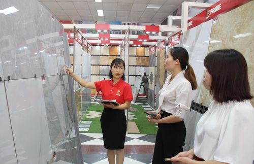 Các cơ sở sản xuất, buôn bán vật liệu xây dựng tại phường Tân Phong tuân thủ các quy định về sản xuất, kinh doanh.