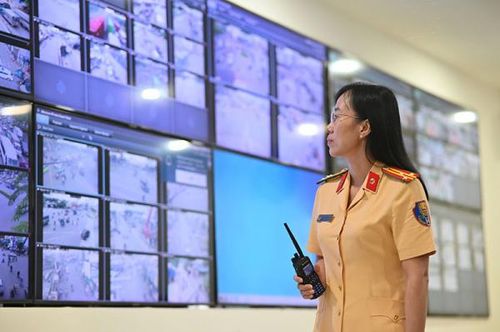 CSGT Công an TP Hồ Chí Minh tăng cường giám sát, xử phạt vi phạm giao thông qua hệ thống camera.