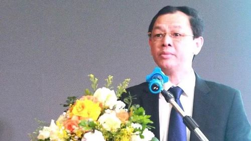 Thứ trưởng Y tế Nguyễn Tri Thức phát biểu khai mạc hội nghị.