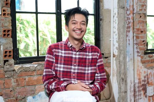 Với thành công của Quỷ nhập tràng 2, diễn viên Quang Tuấn ghi tên mình vào danh sách diễn viên nghìn tỷ. Những năm gần đây, các phim có sự tham gia của Quang Tuấn đều ghi nhận mức doanh thu tốt.