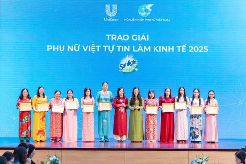 30 dự án xuất sắc nhất được trao giải "Phụ nữ Việt tự tin làm kinh tế" năm 2025.