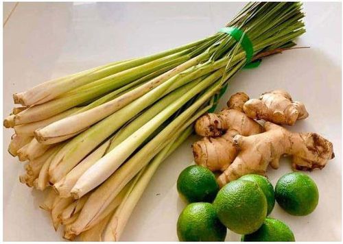 Những nguyên liệu tự nhiên như chanh, sả ... không chỉ giúp làm sạch ngôi nhà của bạn mà còn mang đến hương thơm tự nhiên, bảo vệ sức khỏe mà còn góp phần giúp xua đuổi muỗi, côn trùng.