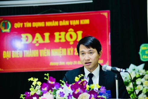 Phó Chủ tịch UBND xã Hương Sơn Nguyễn Anh Tuấn phát biểu tại Đại hội. Ảnh: Nguyễn Công