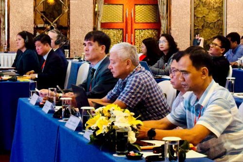 Các đại biểu tham dự chương trình. Ảnh: Mai Hoa