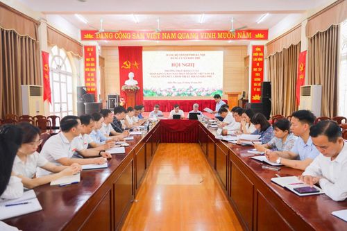 Quang cảnh hội nghị. Ảnh PV