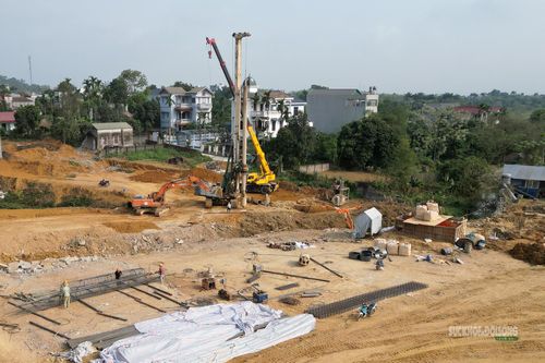 Mặt bằng dọc tuyến được thu dọn, chuẩn bị cho các hạng mục tiếp theo.