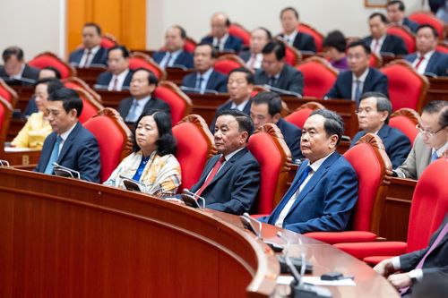 Các đại biểu dự phiên bế mạc. Ảnh: Phạm Thắng