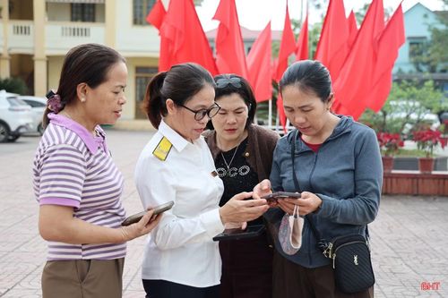 99,3% hộ kinh doanh trên toàn tỉnh đã cài đặt sử dụng ứng dụng eTax Mobile.