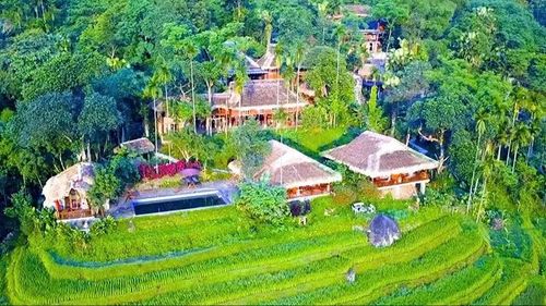 Khu du lịch sinh thái Pù Luông với cảnh quan ruộng bậc thang và không gian nghỉ dưỡng sinh thái đang trở thành điểm đến hấp dẫn của du khách trong và ngoài nước.