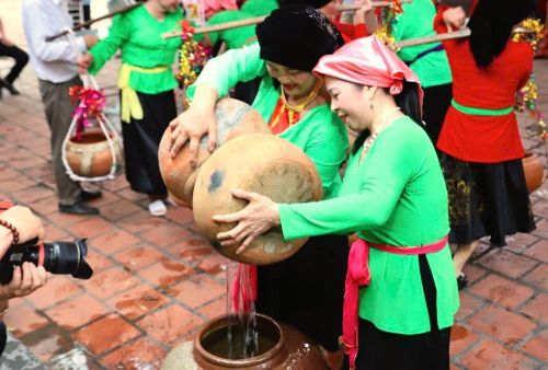 Lễ hội kỳ phúc làng Quỳ Chử là món ăn tinh thần không thể thiếu của người dân địa phương, là sợi dây gắn kết tình làng, nghĩa xóm, góp phần bảo tồn, phát huy giá trị văn hóa phi vật thể, đáp ứng nhu cầu sinh hoạt văn hóa tâm linh của Nhân dân trong xã và du khách thập phương.