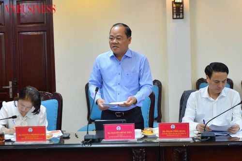 Đại biểu đóng góp ý kiến tại Hội nghị.