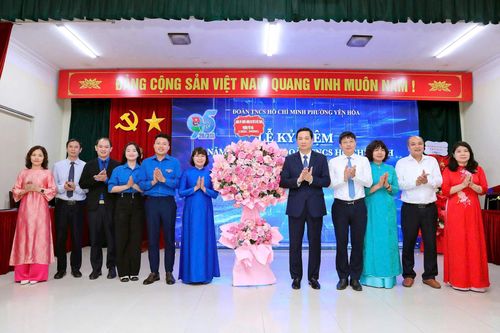 Tuổi trẻ phường Yên Hòa sôi nổi kỷ niệm 95 năm Ngày thành lập Đoàn TNCS Hồ Chí Minh, khẳng định vai trò xung kích, sáng tạo trong xây dựng đô thị văn minh. Ảnh: Đoàn phường Yên Hòa