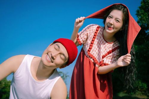 Hai vợ chồng rơi vào cảnh "ngoài đời ngọt ngào trên phim cãi cọ"