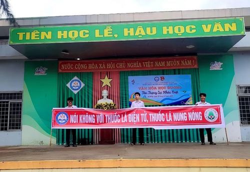 Một hoạt động truyền thông phòng, chống tác hại của thuốc lá, thuốc lá điện tử của Trường THPT Nguyễn Thượng Hiền (Đà Nẵng).