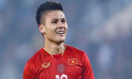 Trong khi thủ môn Nguyễn Filip và tiền vệ Quang Hải cùng được định giá 400.000 euro, xếp ở vị trí thứ 3 trong Top những cầu thủ có giá trị cao nhất tuyển Việt Nam.