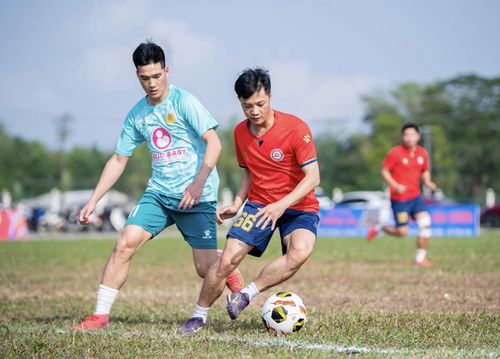 Bóng đá là môn thể thao được nhiều Đoàn Thanh niên ở các địa phương tổ chức trong “Tháng Thanh niên”