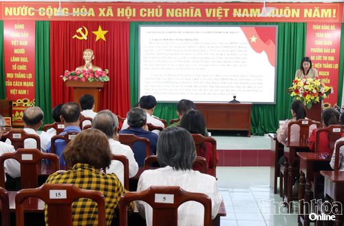 Quang cảnh hội nghị.