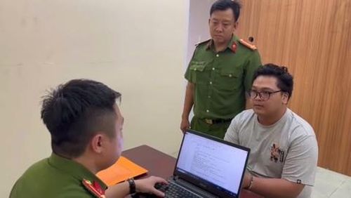 Lấy lời khai Nguyễn Phước Đức