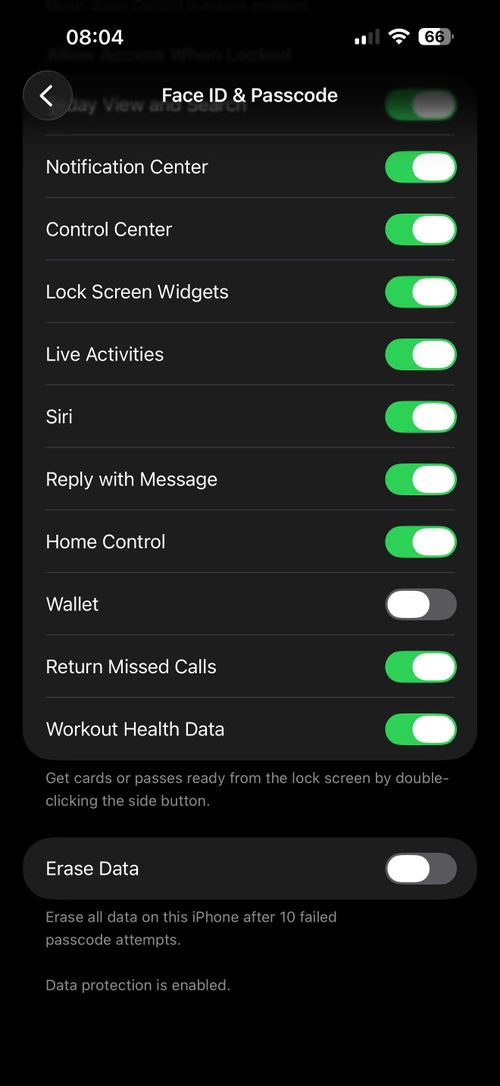  Tính năng Erase Data ở cuối mục FaceID &amp; Passcode. 