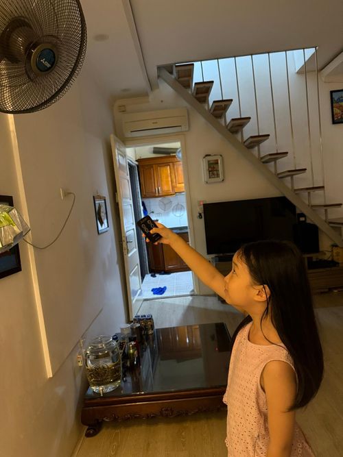 Theo chị Hằng, muốn con có ý thức tiết kiệm, chính cha mẹ phải là người thực hiện trước