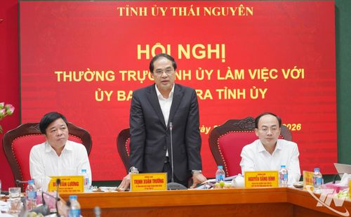 Đồng chí Bí thư Tỉnh ủy Trịnh Xuân Trường kết luận Hội nghị.