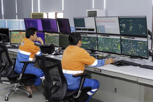 Doanh nghiệp sản xuất xi măng nâng cao hiệu quả sử dụng năng lượng và tối ưu hóa quy trình sản xuất nhằm giảm phát thải.