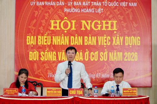 Đoàn chủ tọa điều hành hội nghị. Ảnh: Tiến Đạt