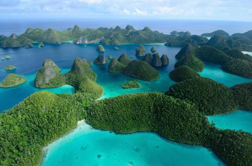 Vẻ đẹp siêu thực của quần đảo Raja Ampat- Indonesia. Ảnh: Papuaexplorers.com