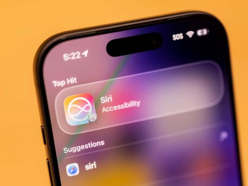 Biểu tượng Siri trên iPhone. Ảnh: Bloomberg.
