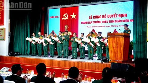 Quang cảnh buổi lễ.