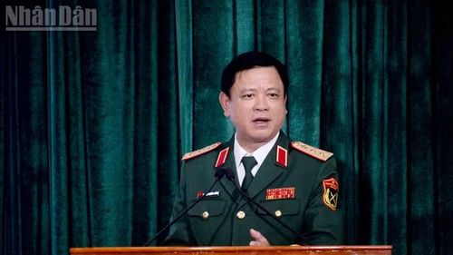 Thượng tướng Nguyễn Trường Thắng, Ủy viên Trung ương Đảng, Ủy viên Quân ủy Trung ương, Thứ trưởng Quốc phòng phát biểu chỉ đạo.