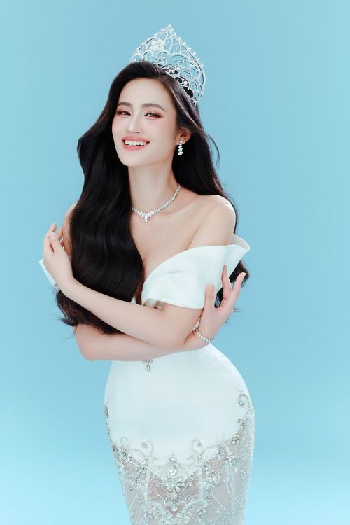 Hành trình của Ý Nhi đã giúp cô trưởng thành hơn. Ảnh: FBNV