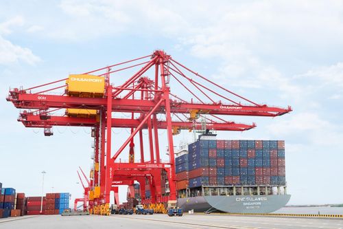 Đà Nẵng đề xuất mở rộng ranh giới Khu thương mại tự do về phía Nam của thành phố. Trong ảnh: Hoạt động tại cảng quốc tế Chu Lai. Ảnh: THACO