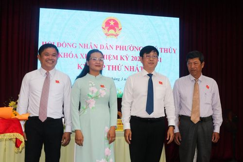Lãnh đạo HĐND phường Phú Thủy Khóa XIII