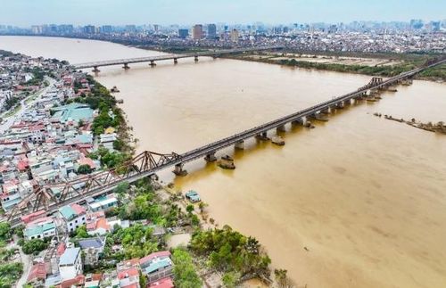 Hà Nội sẽ phát triển đô thị "đa tầng, đa lớp, đa cực, đa trung tâm", lấy sông Hồng làm trục cảnh quan sinh thái - văn hóa chủ đạo. Ảnh: Trung Nguyên