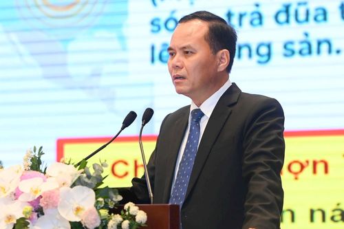 Phó Cục trưởng Cục Chăn nuôi, Thú y (Bộ Nông nghiệp và Môi trường) Phạm Kim Đăng phát biểu tại hội nghị. Ảnh: Tùng Đinh