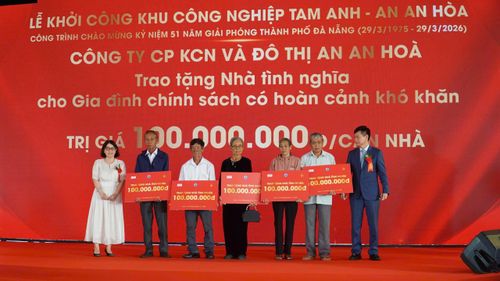 Chủ đầu tư dự án trao nhà tình nghĩa cho 5 gia đình chính sách có hoàn cảnh khó khăn trên địa bàn dự án