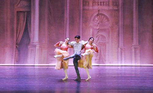 Một cảnh trong vở diễn balê “Romeo and Juliet”. Ảnh: ĐẮC MẠNH